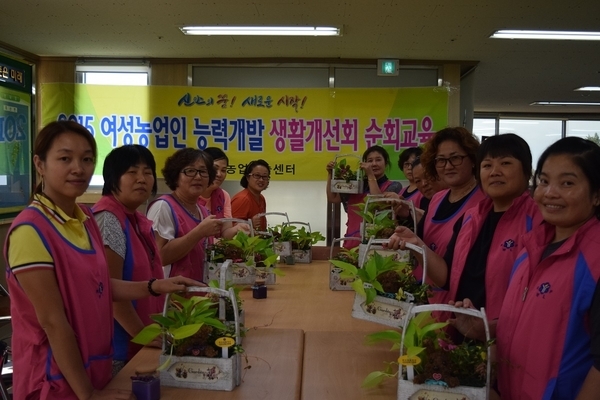 찾아가는 농촌여성교육 큰인기...흑산도까지 직접 찾아가 농촌여성 배움의 갈증 해소 1