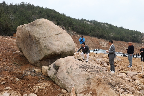 2024.04.06  암태면_암석정원 고사 4