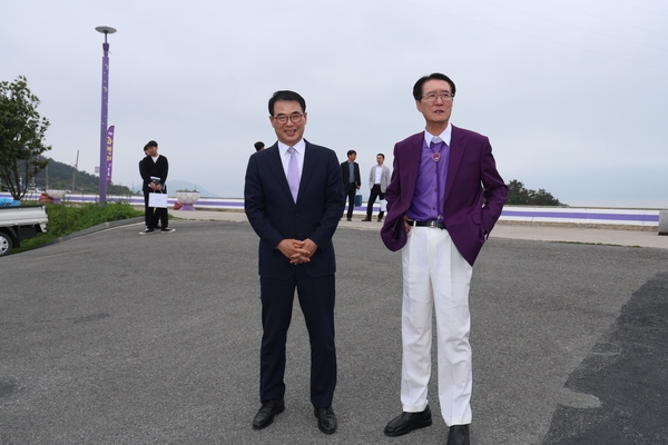 2024.05.01   남해군수 퍼플섬 방문 격려 1