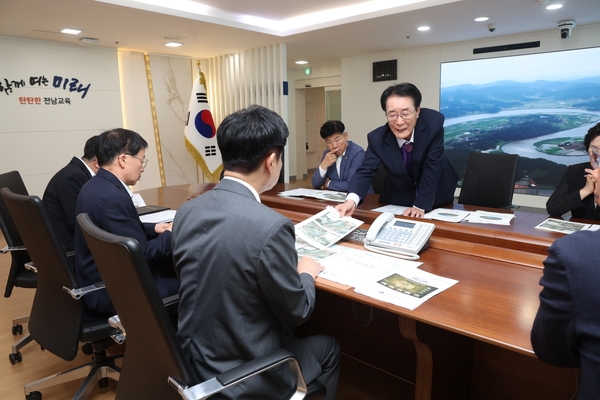 2024.07.02_도초 초등학교 이전 관련 간담회 3