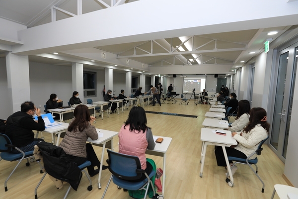 섬마을 인생학교 글로벌 포럼..'도초도를 교육 담론의 장으로 이끌다' 3