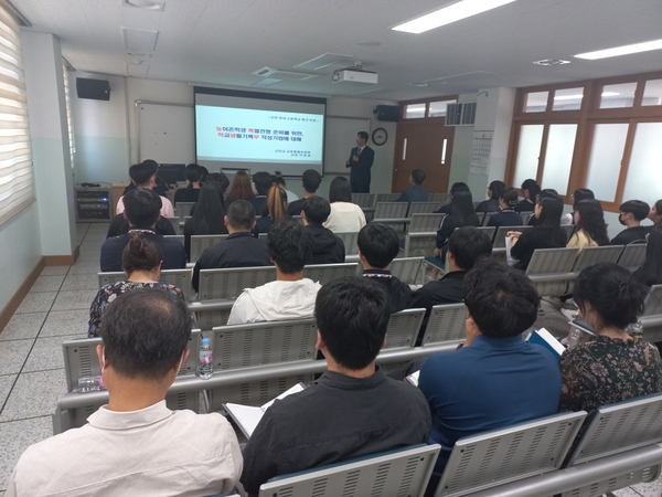 신안군 교육정책 특별보좌관 임자고등학교 순회특강(2차)..